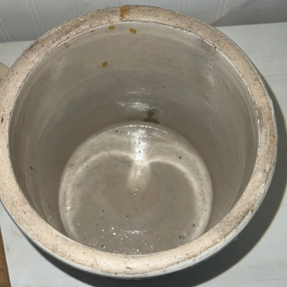 Antique Red Wing small logo 1 gallon crock with lid